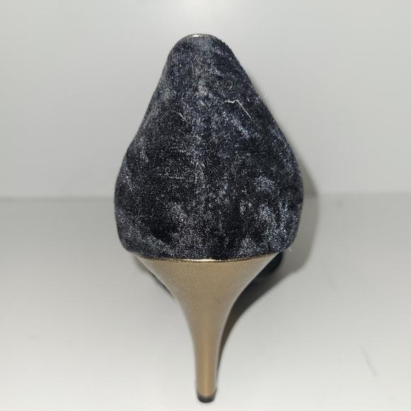 Chinese laundry size 9m  heels - Picture 3 of 3